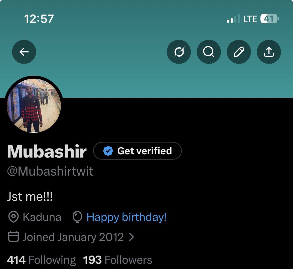 Mubashirtwit's tweet photo. So I have the same birthday with @ahmedxm01 Happy Birthday to Us sir!! https://t.co/jhx6HAoe4h