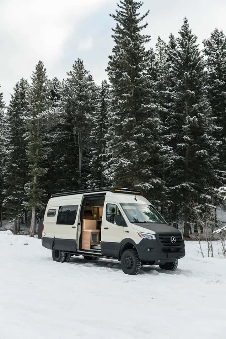 TinyHouseTalk's tweet photo. Fjord: A Four-Season Ski Van Built for Slow Winters in Fernie
https://t.co/RqYqchjplw
#tinyhouse #vanlife https://t.co/BxMEpL4eNR