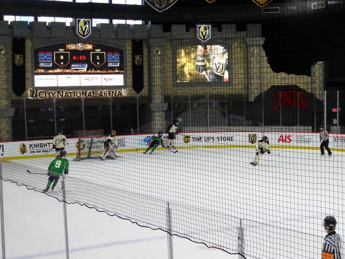 CSUNIceHockey's tweet photo. We had an amazing time in Las Vegas for the 2026 ACHA showcase. Saw a bunch of great prospects, and hope to see many of them in a Matadors jersey in the future.
#csunicehockey #achalasvegasshowcase #hockeyprospects #futurematadors #vivalasvegas https://t.co/gl3nsbJjCb