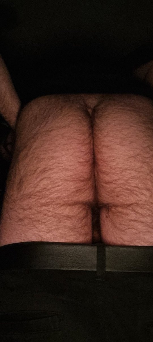 maybeimhere3's tweet photo. @TrevorOhTrevor Care to try my tight ass https://t.co/7914HOs8pU