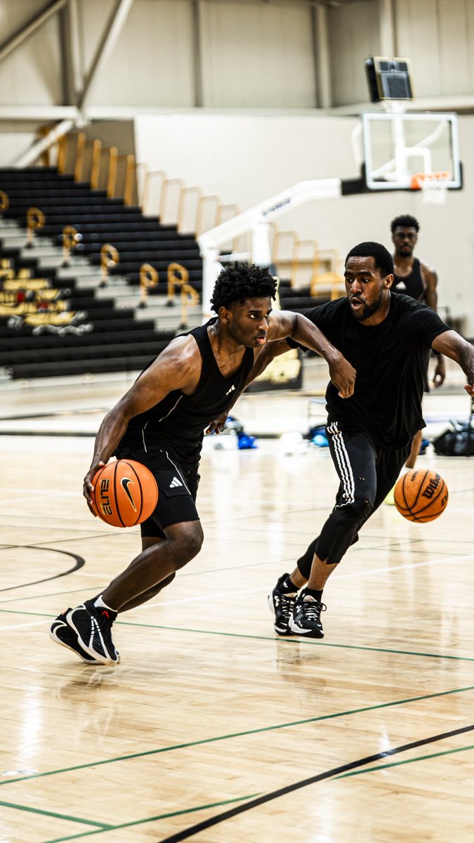 UAPBLionsMBB's tweet photo. out the gate with it 🦾

#ItsTime | #1Team1Roar https://t.co/15kphjFPRG
