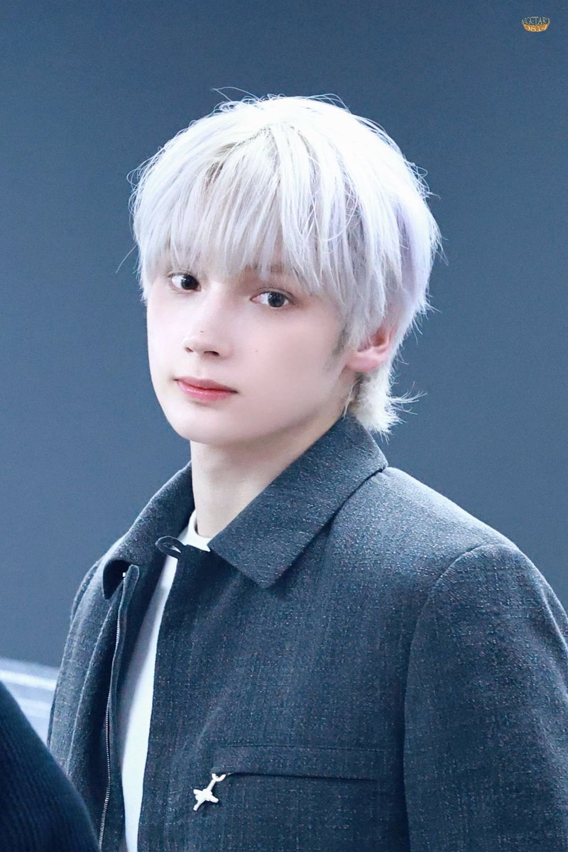 hrts4hyuka's tweet photo. boy you have the fondest, softest, sweetest prettiest eyes i have ever seen https://t.co/CkRYj5xUd1