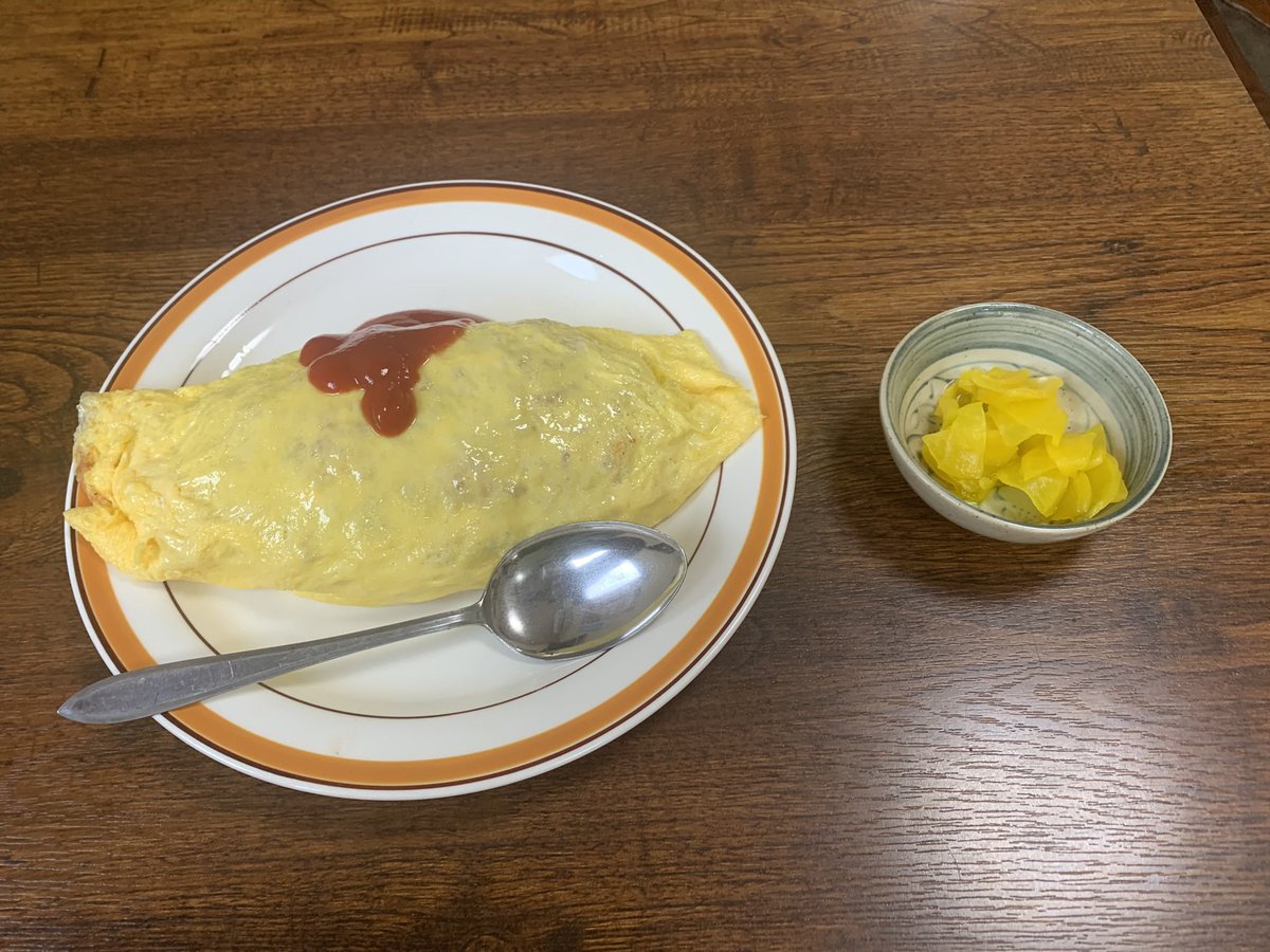 moriteus8000's tweet photo. #ベガルタ石巻女川キャンプ 
まだ出てなさそうなところだと
小西湖さん昔ながらのチャーシュー麺
昔ながらのオムライス
東京屋食堂さんの麻婆焼きそば
中華料理龍昇さんのあんかけ焼きそば https://t.co/EqJqo16MYH