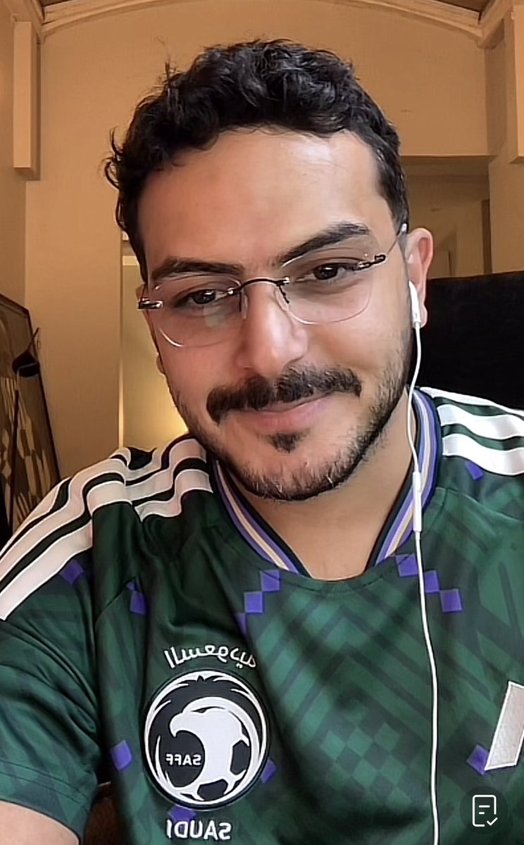 Qwe126432's tweet photo. يا كل الليالي السعيده وكل الأحبه 
                          ❤️
#سلطان_بن_نايف :@snaif111 https://t.co/seoTgO3hXF