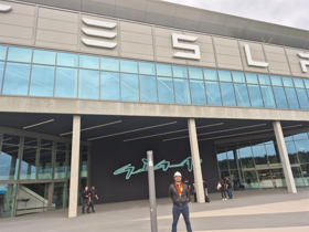 Zien_Energy's tweet photo. ⚡ Tesla Gigafactory Berlin Ziyareti  Tesla Sertifikalı Kurulum Uzmanı ZIEN Energy olarak, Tesla Gigafactory Berlin’de elektrikli mobilitenin geleceğini ve sürdürülebilir enerji çözümlerini yerinde inceledik.
 #Tesla #TeslaTürkiye #TeslaWallConnector #Şarjİstasyonu #ZIENEnergy https://t.co/8TtUuetRwU