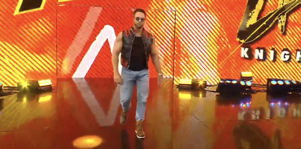 FadeAwayMedia's tweet photo. LA KNIGHT IS TIRED OF HEARING SETH ROLLINS TALK HE JUST INTERRUPTED 👀

“THE 2 OF YOU ARE BORING EVERYONE TO SLEEP” https://t.co/ho1fPtuoN2