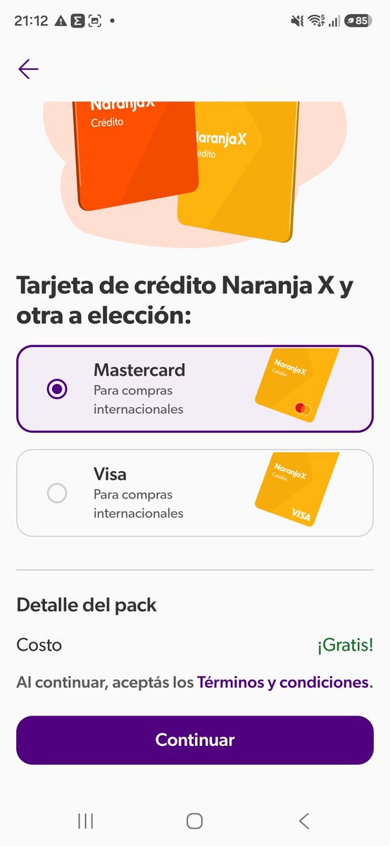 Caroreclama's tweet photo. @NaranjaX Van las fotos.
La primera el ofrecimiento en la app.
La 2da es la pantalla siguiente en la app, y la 3ra son los T&amp;Cs que salen del link de la 2da foto.
Sin costo de mantenimiento ni de renovación, aceptando T&amp;Cs que tienen costo de mant y renov ¿? https://t.co/iUUmg3H174