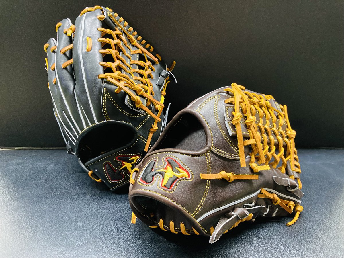 tsujiisportsbb's tweet photo. ワールドペガサス 2026限定モデル
硬式用 グランドペガサスTH
外野手用 73型・74型

親指の操作性にこだわった親指ヒンジ構造の外野手グラブが登場❗️
今春、話題となったサムヒンジ構造はボールを掴むことが容易になるように通常の小指つけ根に加え、親指つけ根にもヒンジ構造が設定されたグラブです👍 https://t.co/ycS14zCEKh