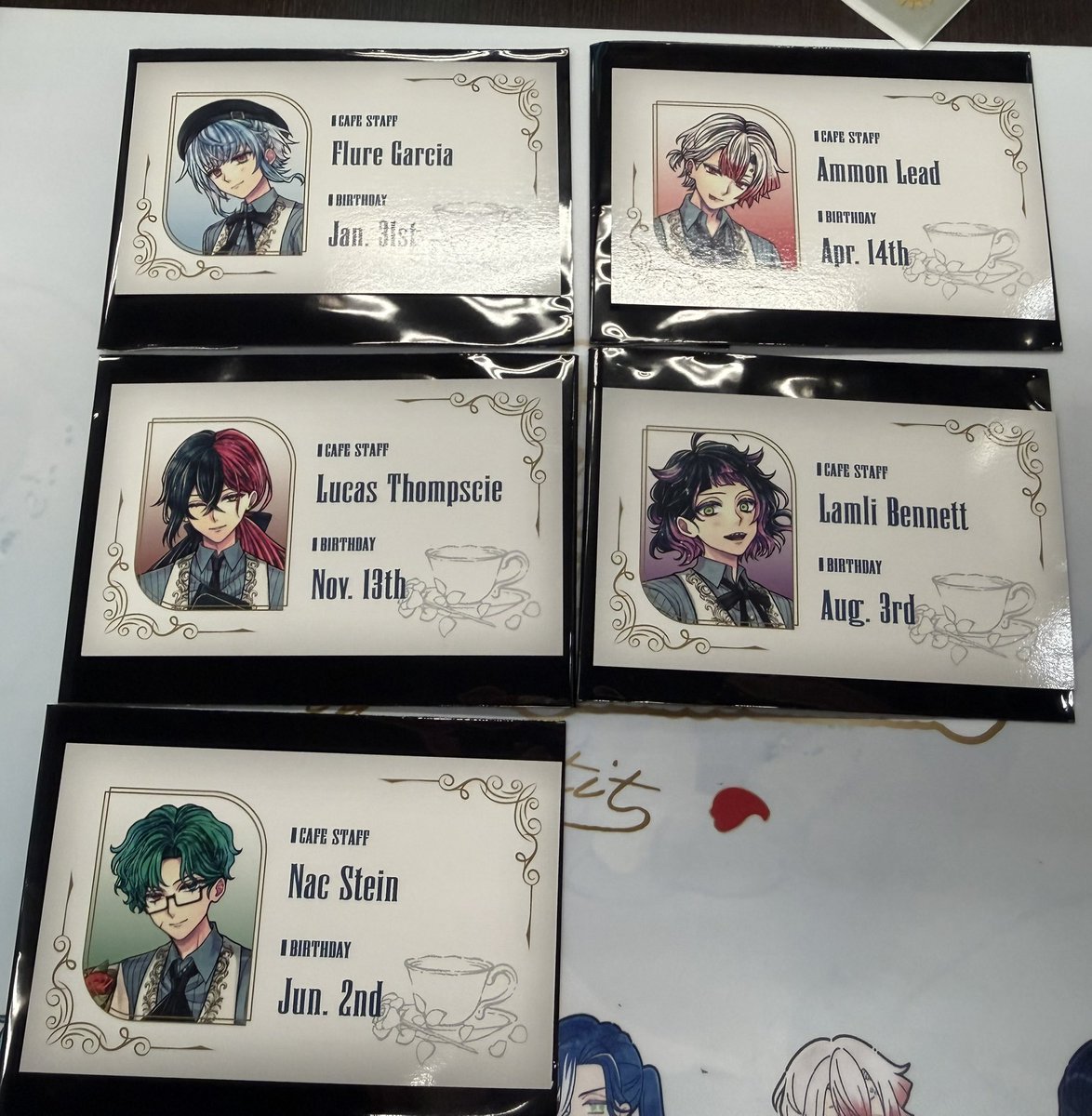 towa498's tweet photo. 【交換】
あくねこ 悪魔執事と黒い猫 アニメイト  店員カード 特典

【求】ユーハン ハナマル シロ

【譲】バスティン ロノ アモン ハウレス フェネス ラムリ ルカス ナック フルーレ  テディ

アニメイトカフェ名古屋手渡し＞郵送 https://t.co/CUost4FWyc