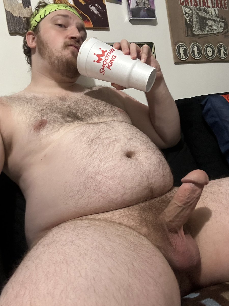 xcinemabearx's tweet photo. Already pissed off with this men’s USA team this game so it’s looking like I’ll have to work your throat with my fat, ripe hog. 😈🐽 https://t.co/Sqah2L3L8J