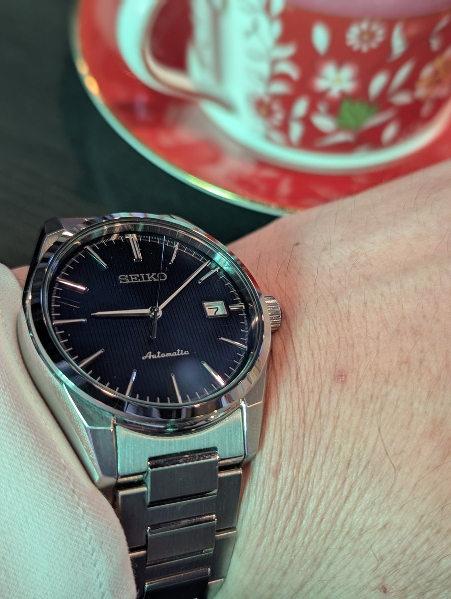 mcr1224's tweet photo. ゆっくりとモーニングに行く相棒はは、SEIKO PRESAGE SARX045です。コーヒー店でのモーニングは久しぶりです。たまには良いですね。 https://t.co/wXgwcDtgnX