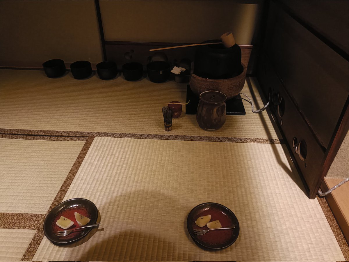 monroe_________'s tweet photo. 港区でおすすめの鮨
赤坂　鮨　淡師
茶室のある鮨屋。
鮨だけでなくからすみそばもよかった。
#港区 #グルメ #グルマン #食い道楽 #外食 #夫婦の日常 #夫婦デート #外食 #港区住民おすすめ #夫婦円満 #ランチ #ディナー #フレンチ #ミシュラン #六本木 #麻布十番 https://t.co/SE4xTSltSR