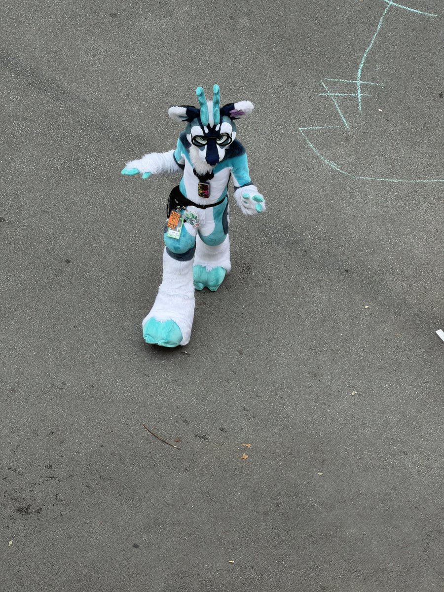 BlueBleatz tweet picture