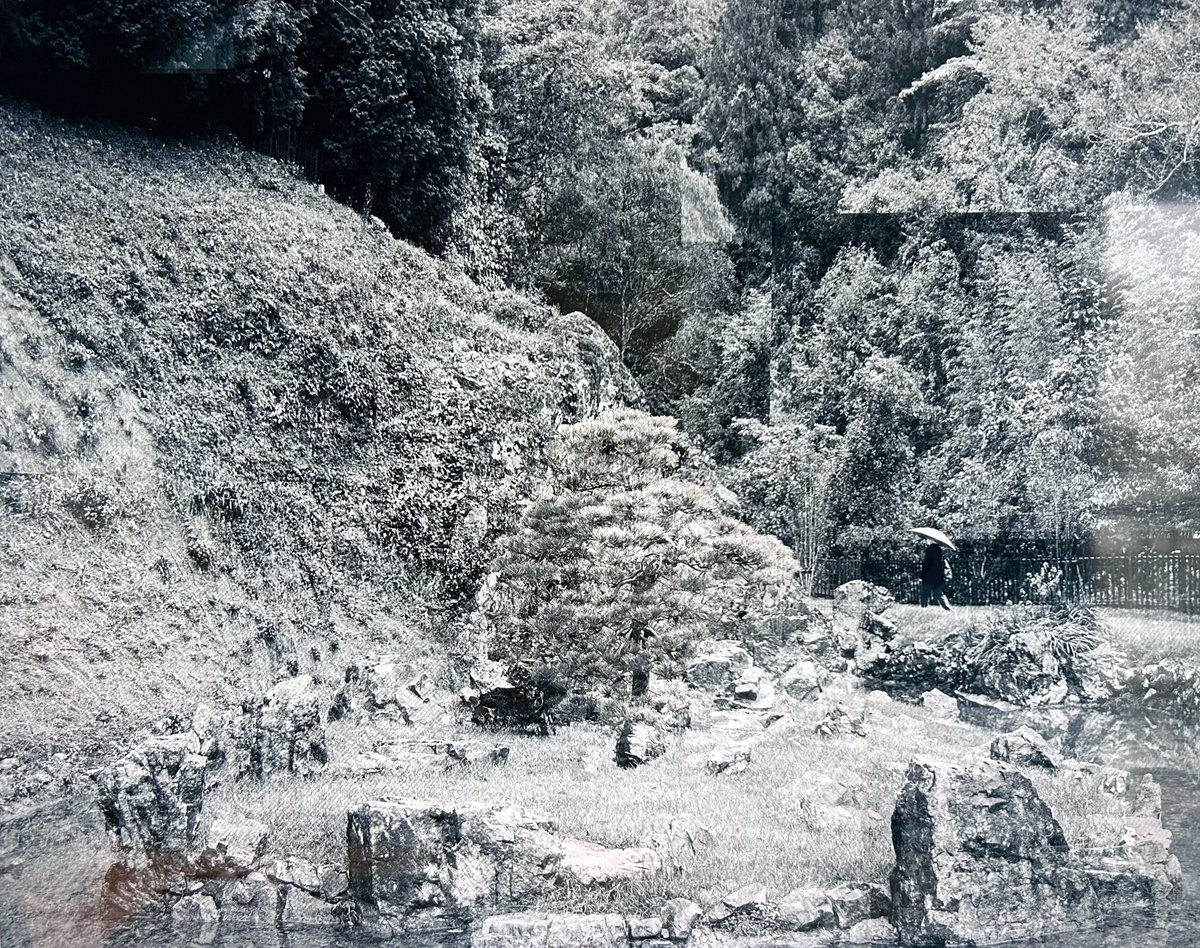 junwajdahpmail's tweet photo. Gardens of Seeing and Becoming
Jyotokuji(Sesshū Garden)
Materiality comes forward, releasing the image from description. https://t.co/7LZnrOMs94