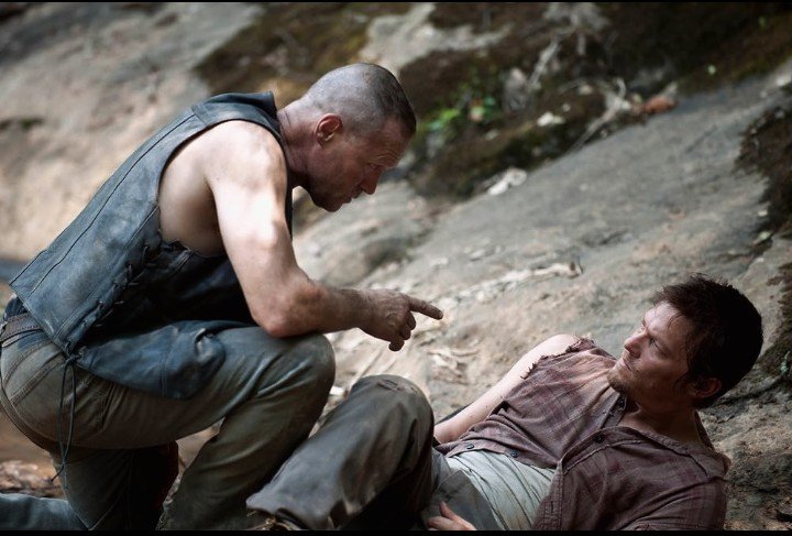 lovxtwd's tweet photo. a spinoff in the past of dixon brothers would be peak https://t.co/fRRJHPH6jg