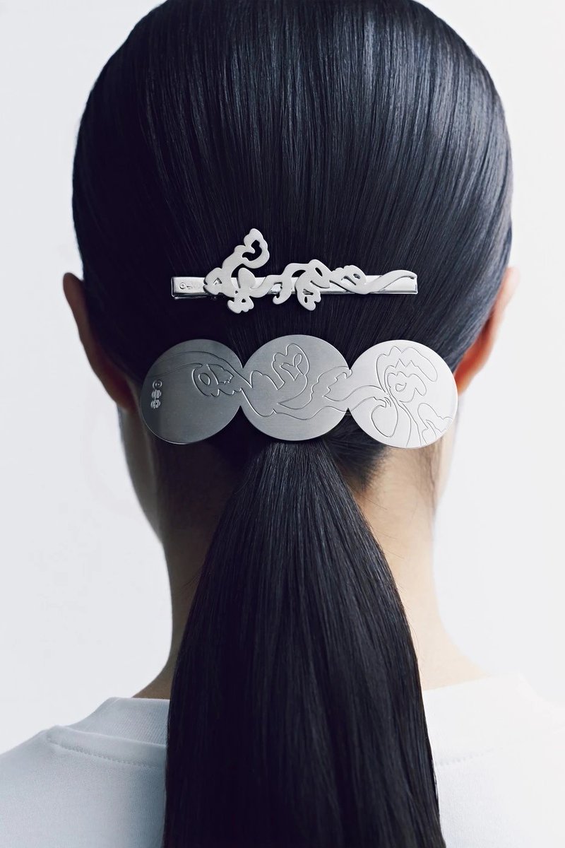 Kpop_Herald's tweet photo. .@bts_bighit's collaboration with the National Museum of Korea's merchandise brand MU:DS helped drive record sales in the 1st half of 2026. 🏛️

The collection, inspired by the Divine Bell of King Seongdeok featured in BTS' "No. 29," generated ₩43 million (about $28,000) in preorders over its first 2 days.💜

#BTS