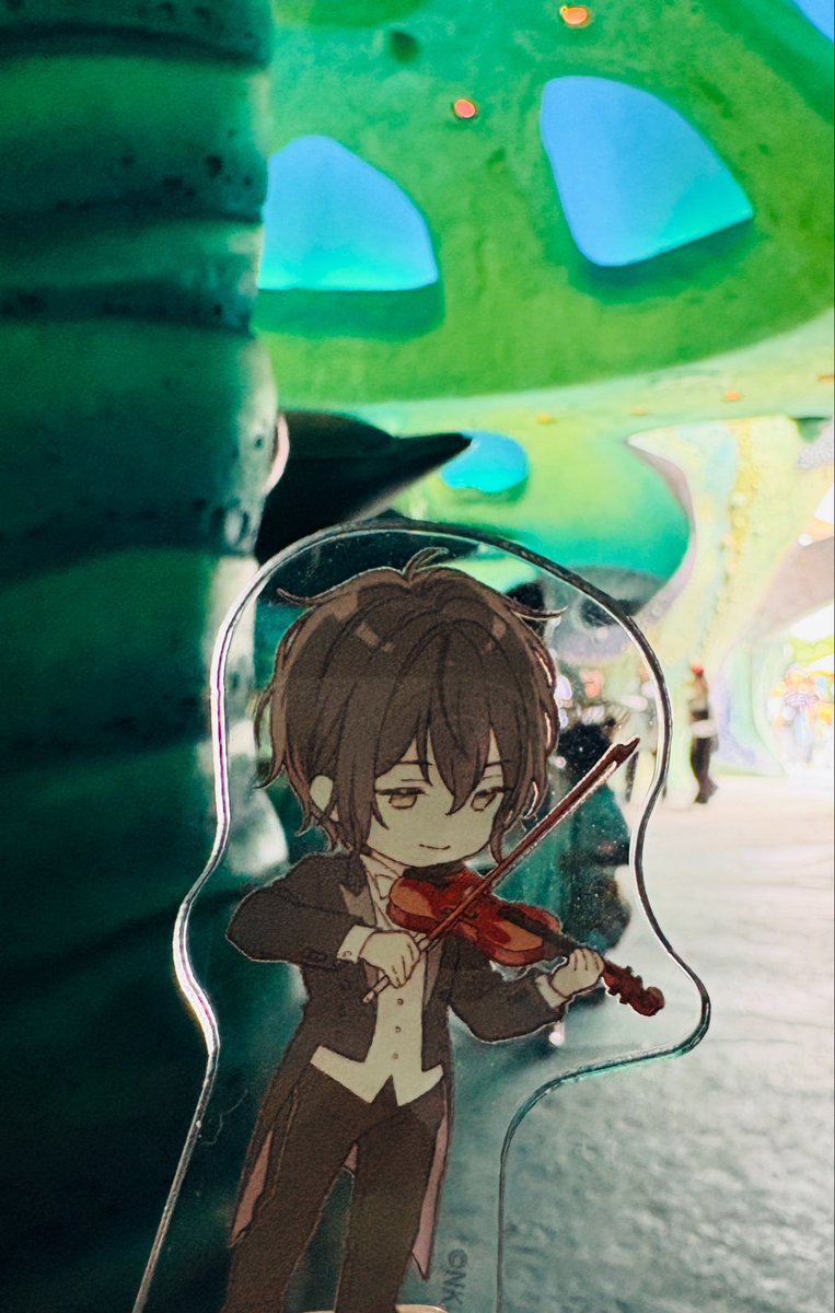 SakuyaKohanai15's tweet photo. @Shaopairon46 実は、こっそり同行してました💓
画質がいまいちなんで載せるか迷ったのですが…笑
海の中での特別な演奏会🎻✨️ https://t.co/8lXlM7x6wQ