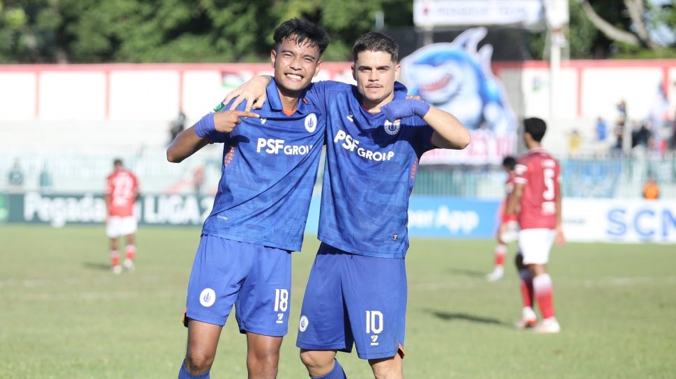 MafiaWasit's tweet photo. Masih kaget, kok PSCS Silasap ini baru awal Juli niat banget beresin klubnya agar hilang dari daftar FIFA Registration Bans?

Padahal cuma klub Liga 4 kan?

Kalau cuma pingin ikut Liga doang nanti kan bisa bikin klub baru toh diMUlai dari Liga 4 juga.

Repot banget!! https://t.co/RebzssUsaZ