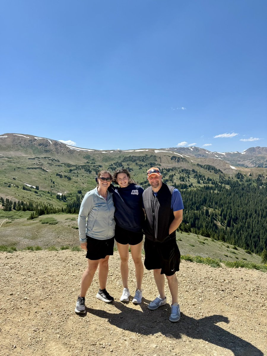 SamSnyder1019's tweet photo. Here are some highlights from the Colorado Sparkler ‼️ Got there a few days early to enjoy some time with my family, and also got to go white water rafting with my team! Grateful for all the coaches who held camps, or came out and watched our team!

@CoastRecruits @TOP_D1RECRUITS @SBRRetweets @DirectRecruits @LineDsoftball @ExtraInningSB @GatorsKetelhut @GillisFastpitch 

#coloradosparkler
