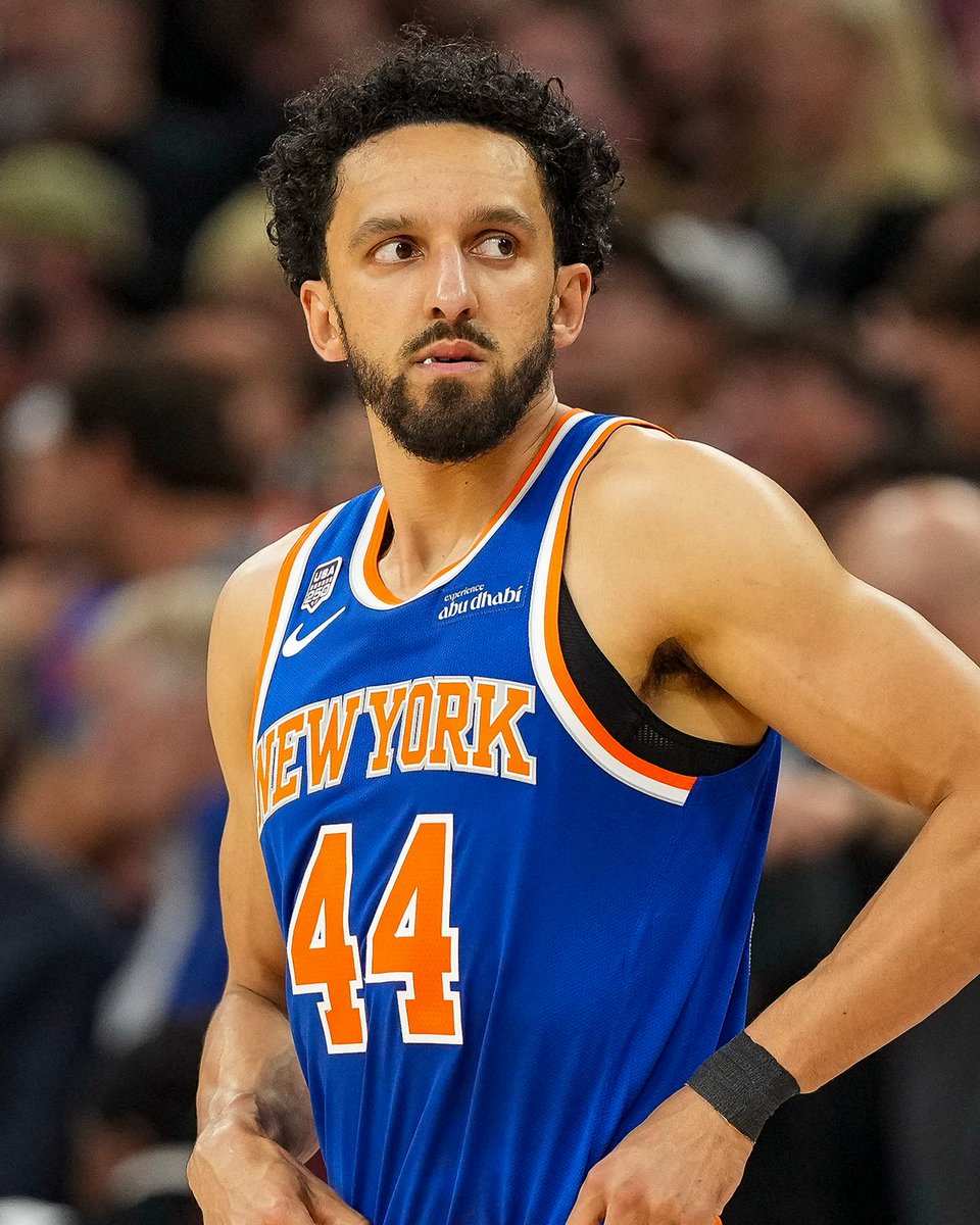 sny_knicks's tweet photo. Knicks president Leon Rose's statement about the team re-signing Landry Shamet:

"We are thrilled to have Landry back with our organization. His shooting, defensive versatility, and willingness to do whatever the team needs made him an invaluable part of our championship success last season. We are excited to continue this journey together."