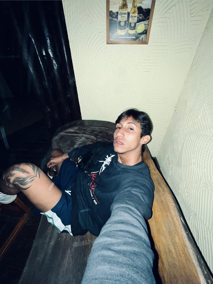 erissollv's tweet photo. to sexy? https://t.co/CKja1YFziG