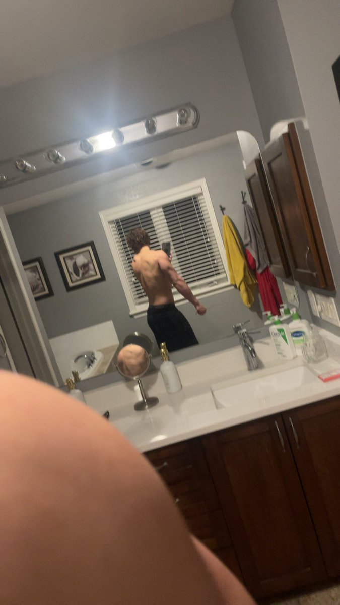LukeNorejko's tweet photo. What a great season with Spring 🏈, sucks for it to end. On better news upnext: Offseason training🏋️, and Regular season🍂🍁. Stay Tuned. https://t.co/jNscogcUEc
