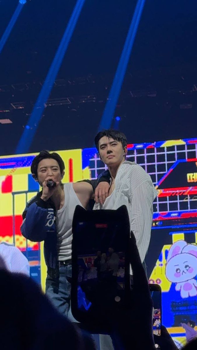 everydaYEOL's tweet photo. my bestest duoooo https://t.co/AV3wUuJn3R