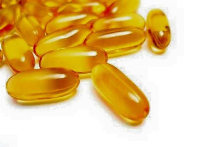 guineracom's tweet photo. ¿Quién se acuerda de para qué se usaba esto en Cuba?.. Para qué más usaban la Vitamina E en tu casa ? https://t.co/7IlgSAdGNc