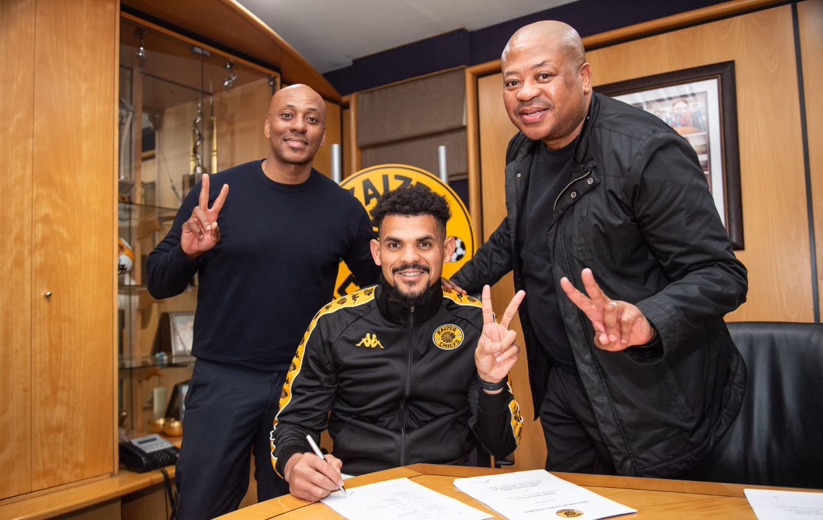 Absy4u1's tweet photo. Renaldo Leaner is Khosified. Welcome my brother. https://t.co/fEFAdMo4p6