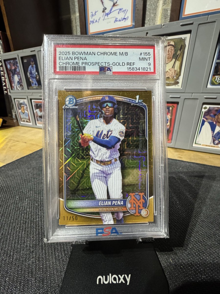 BCCBaseCards's tweet photo. Newest addition to the PC from my guy @CardsWithChris !!! Checkout his sales, he’s always got that 🔥🔥🔥 

#mailday #thehobby #cardcommunity #TradingCards #whodoyoucollect #baseballcards #elianpena #mets https://t.co/4aI8gKZmrr