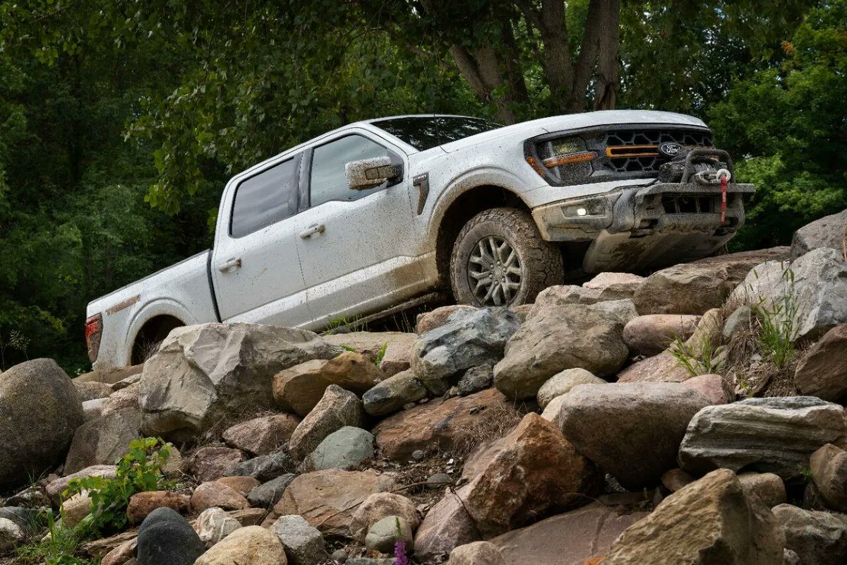 AutoGuide's tweet photo. These Pickup Trucks Are Highest Ranked For Initial Quality https://t.co/h813QVQKUv