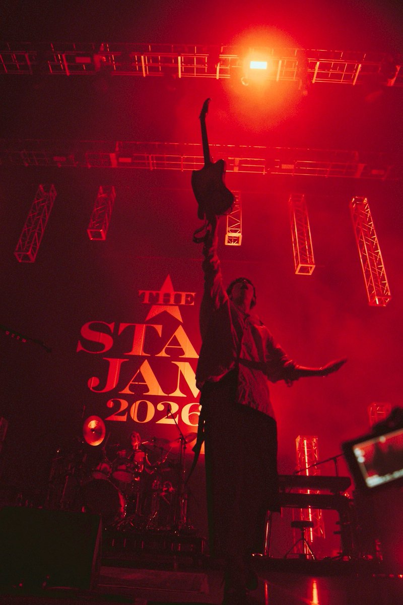 alexandroscrew's tweet photo. 2026.7.6
THE STAR JAM 2026
at 東京ガーデンシアター

▼Photos
https://t.co/YLa1YRxpOx

▼Setlist Playlist
https://t.co/IFLxUfA9fU

#PR #黒ラベル #THESTARJAM
#Alexandros #マカロニえんぴつ
@SapporoBeer https://t.co/4rzEhEz7xv
