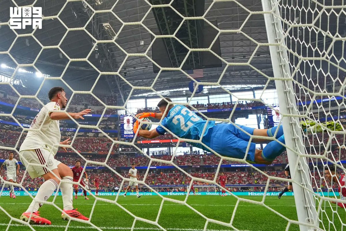 Spa_Eng's tweet photo. Spain Makes World Cup History with Six Consecutive Clean Sheets.
https://t.co/WEynAak7oi
#SPAGOV https://t.co/rkI7EaQyrt