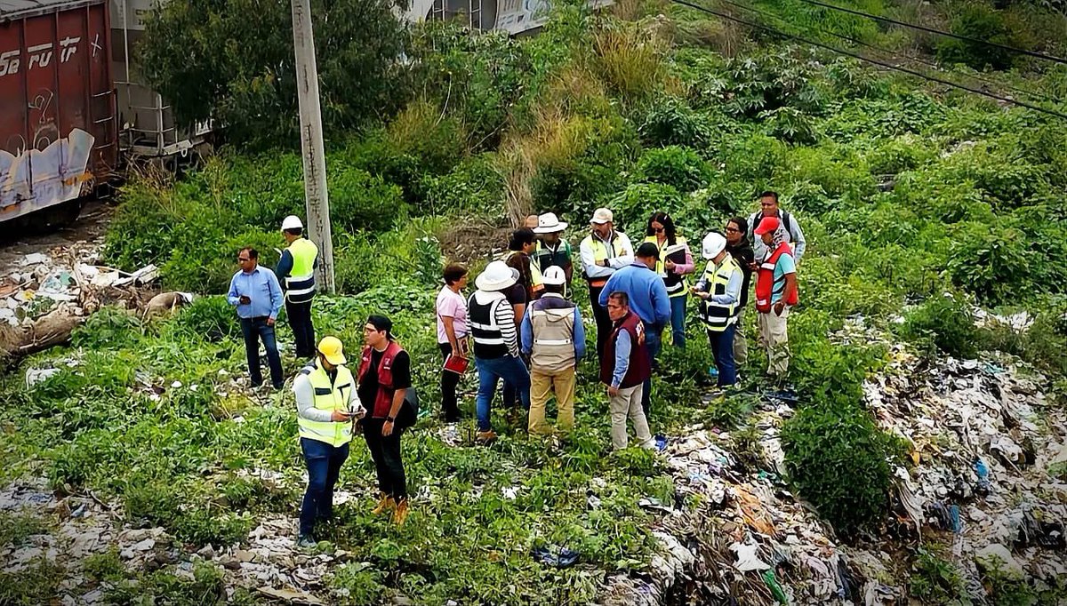 PacoQuintero's tweet photo. Hoy, supervisé el arranque de tres obras estratégicas del Plan Integral del Oriente del Edomex, en La Paz, Valle de Chalco e Ixtapaluca:

​🌉 Puente Del Mazo.
🌉 Puente Anáhuac–El Salado.
🌉 Puente Av. Las Torres–Eje 10. https://t.co/Ma0GqIz5zl