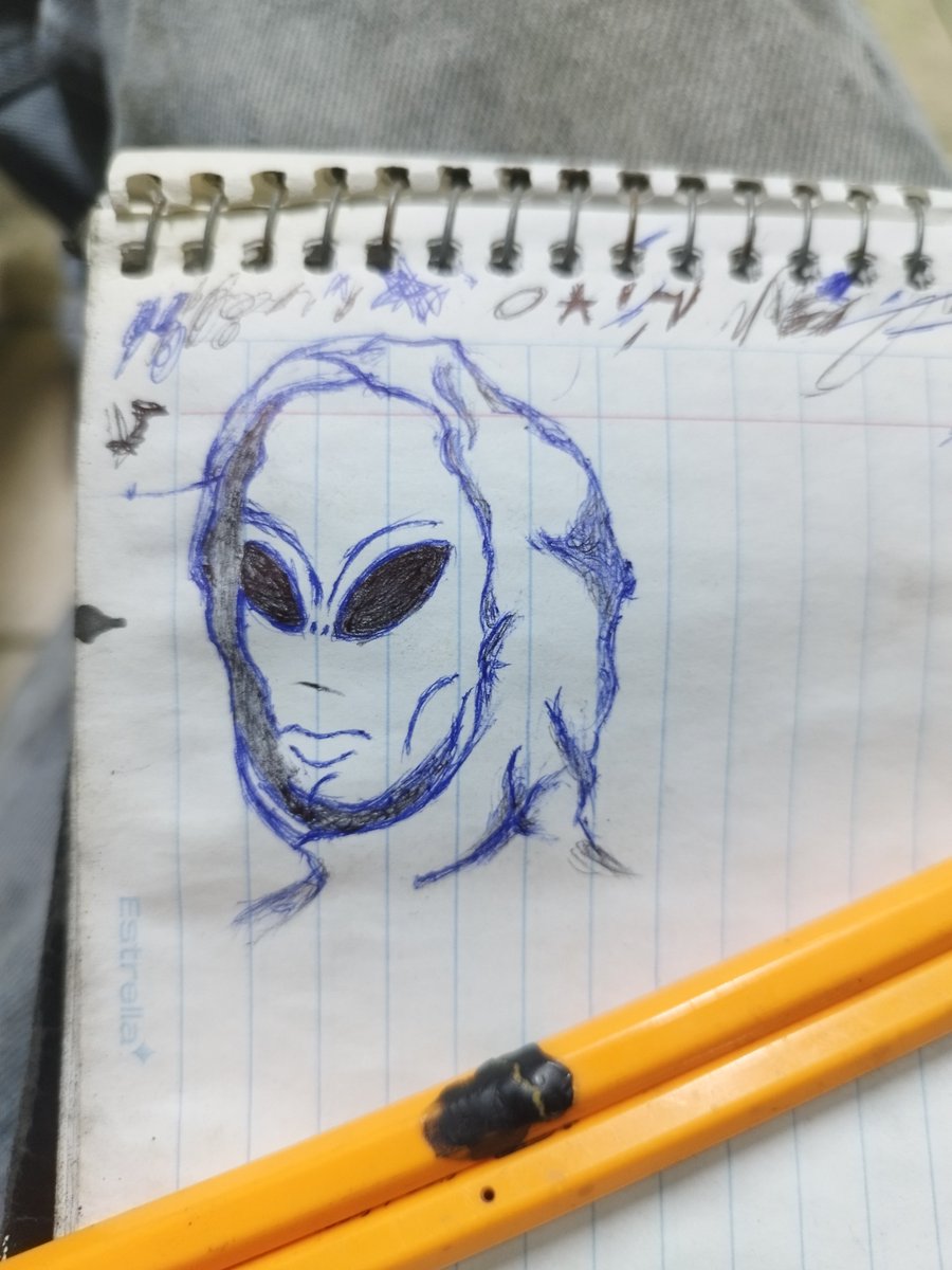 666Kopper28's tweet photo. 🍁🚬🖊️ https://t.co/ywJuv9E5Q7
