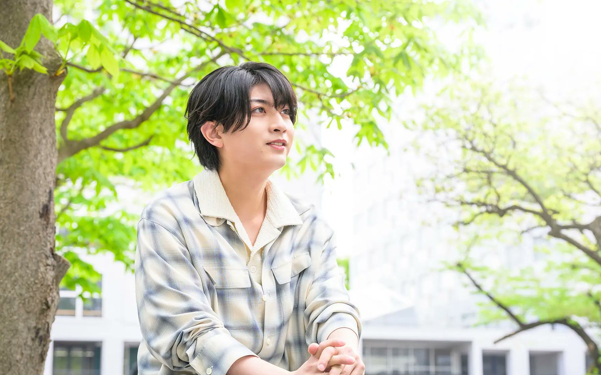 wasedaweekly's tweet photo. 📣早稲田大学を「使い倒せ」
キャリアいろいろ　寄り道・脇道・一本道 ～あなたのルート（人生）は無限大

🔗https://t.co/77e5IMj2zX

「アイドル×ドクター」という異色の道を突き進む #本髙克樹 さん。
芸能で忙しい間も必修科目以外も貪欲に学んだといいます。✍その原動力とは？ https://t.co/OjO74KC0Rv