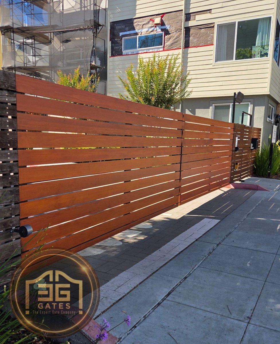 TheExpertGateUs's tweet photo. Custom steel and clear redwood driveway gate powered by All-O-Matic swing gate operators. Built for privacy, security, and smooth automatic operation with a clean modern design.
📞 (925) 766-8893
🌐 https://t.co/VQNDl9jAZU
#AllOMatic #SwingGate #Oakland #TheExpertGateCompany https://t.co/WKzmG8Y5MC