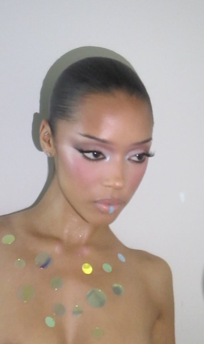 thefacefairy♡ tweet media