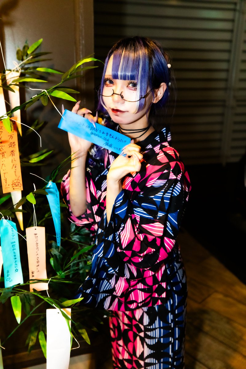rin_otokodesu's tweet photo. 白黒アリス       
銃痕リリス
@SKAlice_lilith
#あくまでリリスちゃん
＃七夕 https://t.co/U5rU8Bejc7