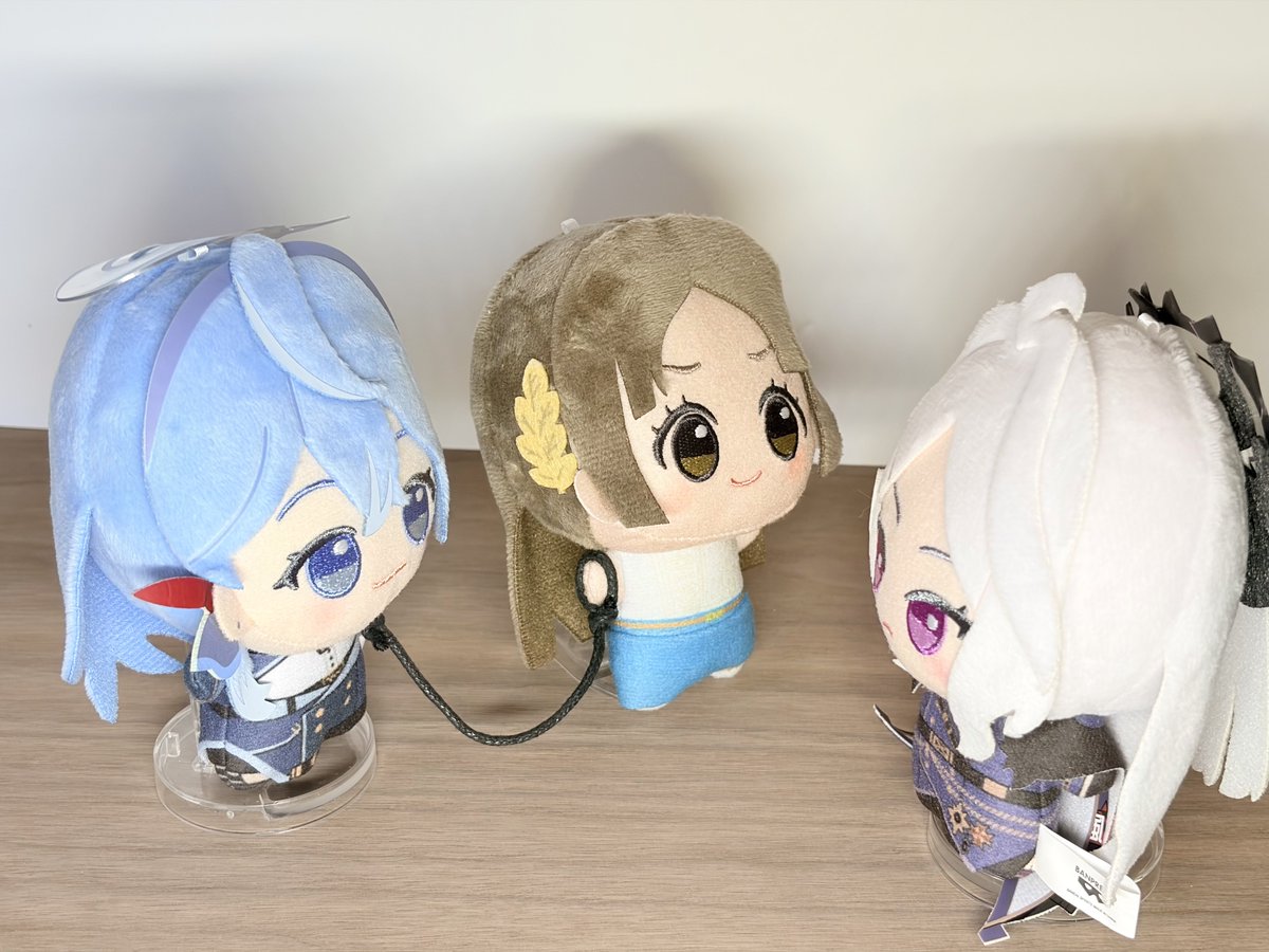aitapaka's tweet photo. さすが風紀委員長
来て早々に風紀の乱れを取り締まった https://t.co/tBCRxnmuqj