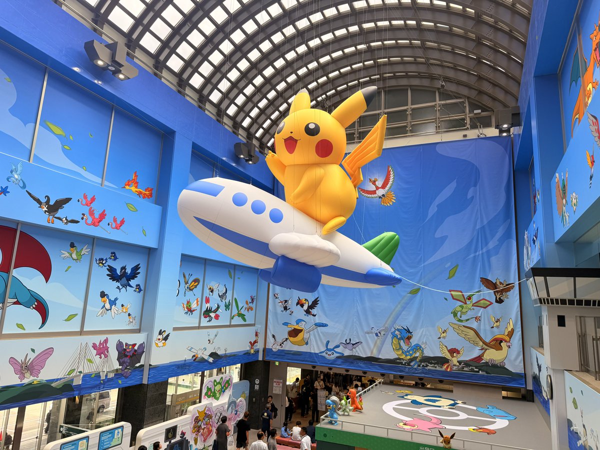 psygodon's tweet photo. 今日からのと里山空港が
「のと里山ポケモン・ウィズ・ユー空港」になりました‼︎

10時のオープンから見てきました✈️✨
ポケモンのキリコがあったり可愛かった🤭

能登に観光客がめっちゃ増えそう✨

#能登
#ポケモン
#復興支援
#のと里山ウィズ・ユー空港 https://t.co/dFZDZ3MiTr