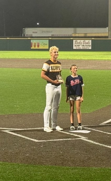 PooBaseball's tweet photo. We placed 2nd at the Glen Winget Memorial Tournament! Proud of the way our Chiefs competed all weekend.

Congrats to @Camden18BB &amp; @Maxkrupa12 on earning All-Tournament honors!

Bonus memory: surviving a tornado warning together at the hotel.

Photo 🧵 

@ChiefBaseball14 https://t.co/7jrPVEVeqv