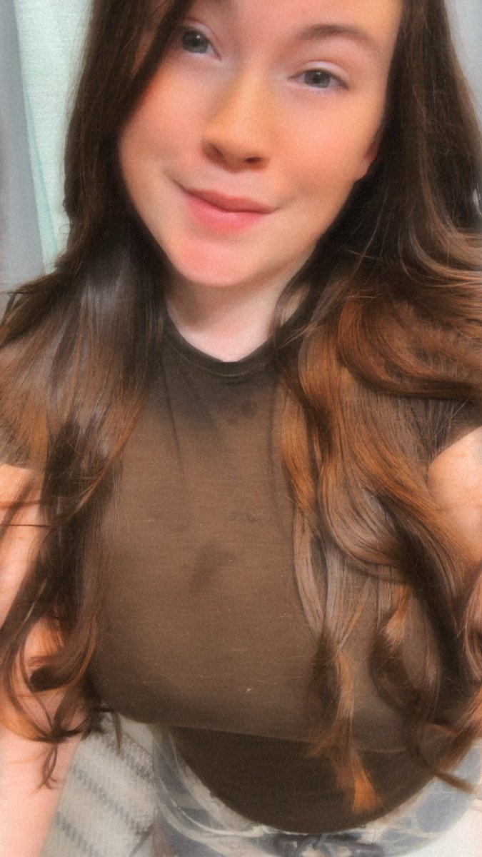 Hazelbby99's tweet photo. * ATTENTION * I have that link in bio on discount. And guess what??? It’s under 10!!!! COME SPOIL ME FOR MY BDAY 🤍 I turn 27 in 3 days😉😉 https://t.co/lJMxM7joYG
