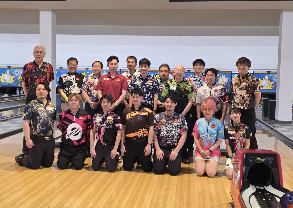 irisbowl326's tweet photo. 皆様おはようございます🤓
イリスボウルの鬼澤です‼️

イリスボウル初承認大会の
ヤニーズカップ
プロアマオープン2026🎳も
無事に終了しました👍

優勝は……
田中　椋也プロ🏆✨

椋也プロ✨
おめでとうございます☺️

僕は5位で終了‼️
もう少し頑張りたかった🥹

決勝シュートアウトの
解説をしていただきました🎤

平井プロ✨
栗原プロ✨
野村プロ✨
ありがとうございました🙇🏻‍♂️

ご参加頂ました
プロボウラーの皆様
アマチュアボウラーの皆様
ありがとうございました🙇🏻‍♂️

そして
ヤニーズカップ実行委員会の
皆様ありがとうございました🙇🏻‍♂️

#ボウリング
#新潟
#燕三条
@Rb4072
#平井翔プロ
@SHO_bowling300
@nmr__miu
#ヤニーズカッププロアマオープン2026
#イリスボウル