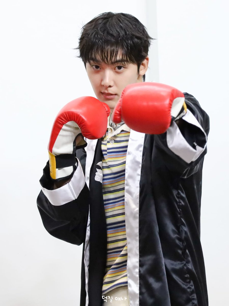 MarthaManriqueG's tweet photo. Queremos a Yoon SanHa  en Chile 🇨🇱 
#yoonsanha_inchile

@ninshi_ent
@zafirolive
@freefallshows
@fantagiomusic_
@yoonsanha_offcl
@studio_pav
@kpopchileof https://t.co/23EJZHMv5L