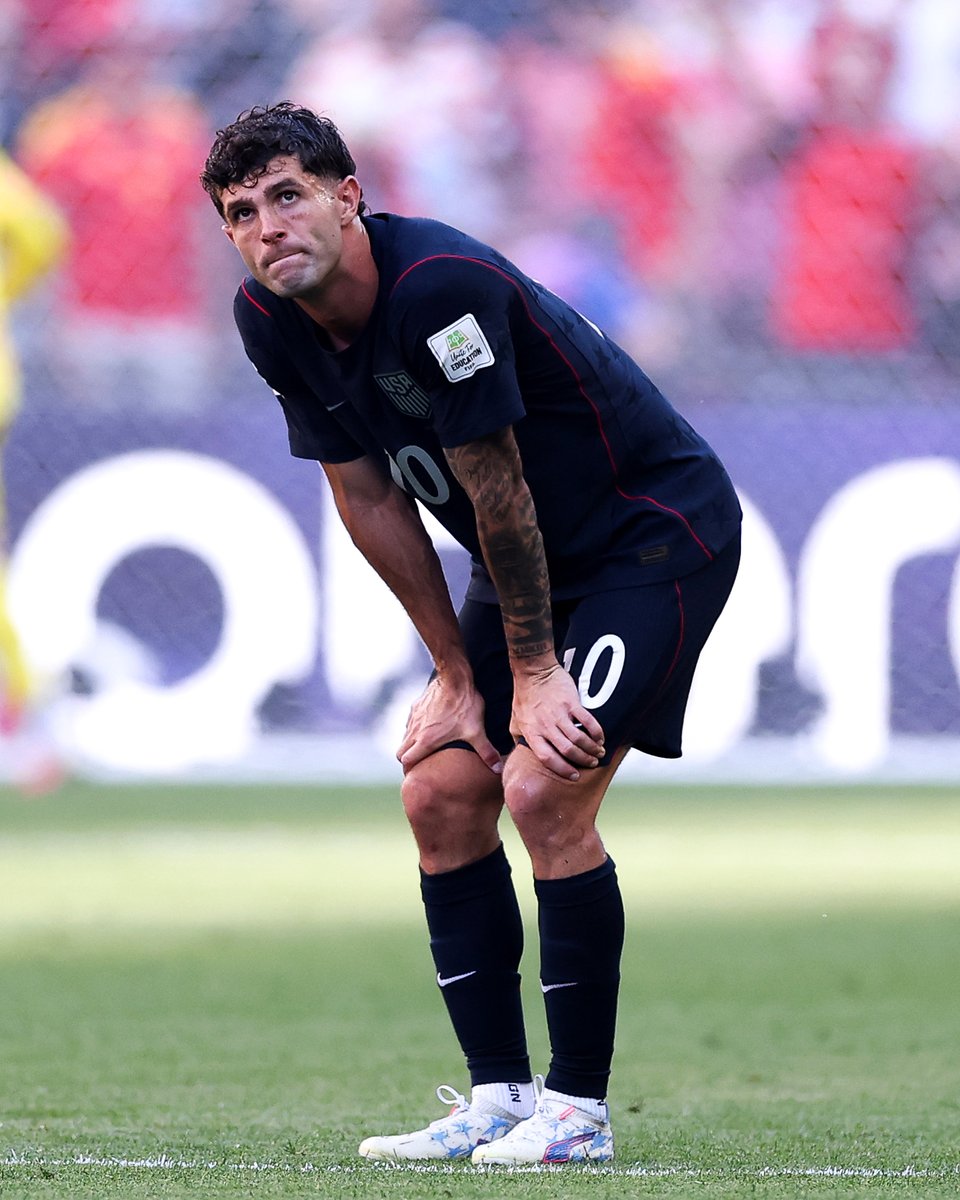 brfootball's tweet photo. Christian Pulisic was emotional after coming off with an injury vs. Belgium 💔 https://t.co/lhvYAt3w0h