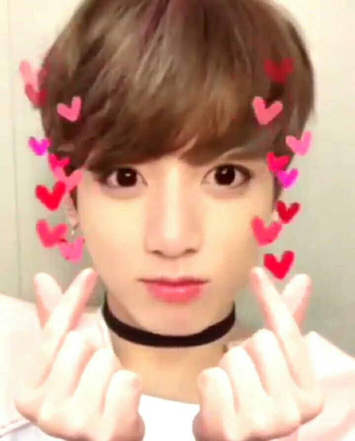 outsidelinesw's tweet photo. @miluubatuu está bien amika seamos amigas 
Yo también amo a yunjin https://t.co/9A6PVhkjel
