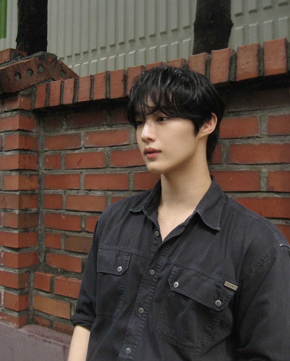 CIX_Instagram's tweet photo. 260706 #현석 hshyhk._.y instagram 
https://t.co/k0OYKEIK4v

🤍

☁️

새로운 가족이 생겨서 더 특별한 여름☀️

😴

😎

😄

📸

😺

하루종일 잔다

끝! https://t.co/fqO5kNpMNi