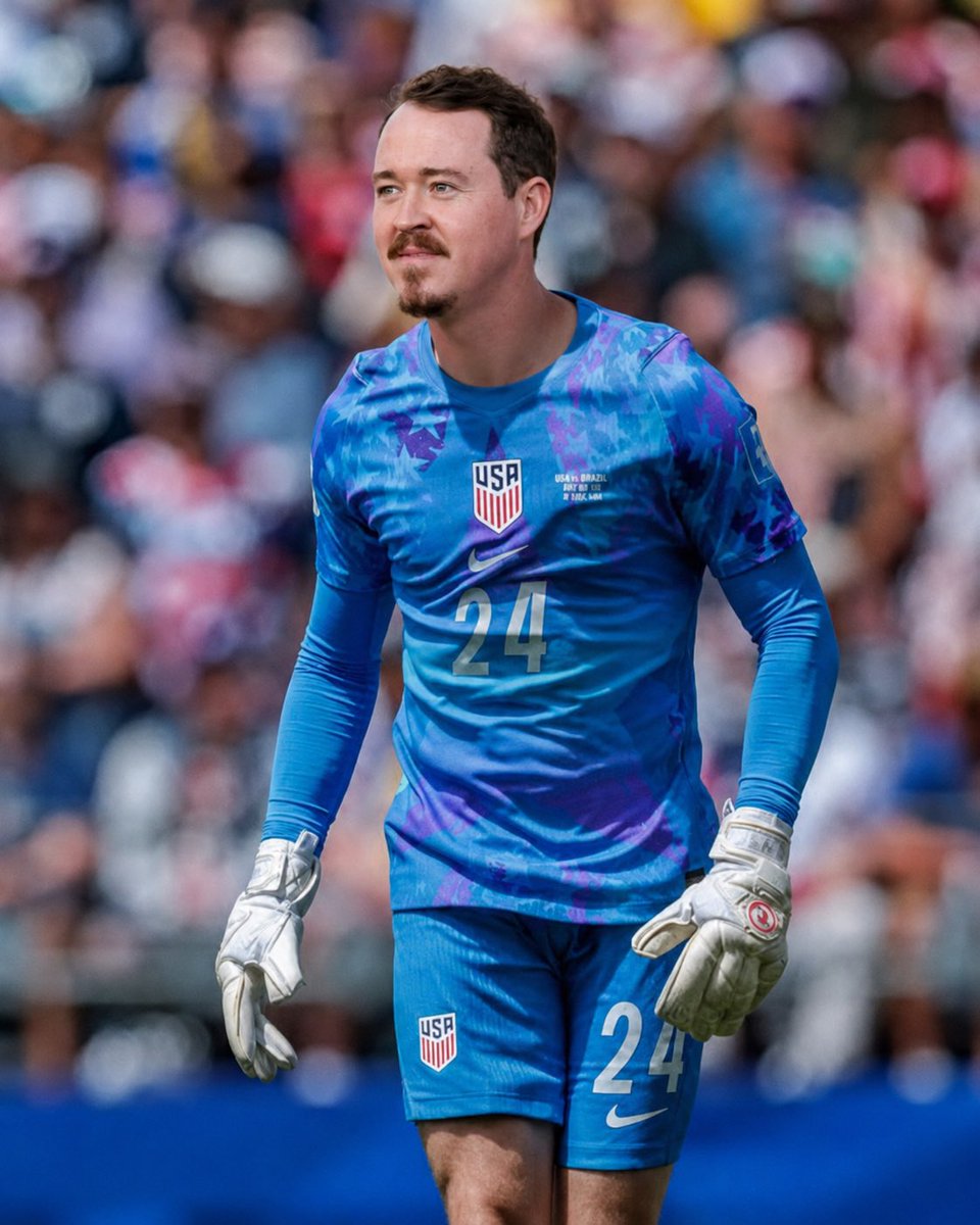 Czar_Of_Silly's tweet photo. Our goalie when we needed him most: https://t.co/paEvKlP0r2