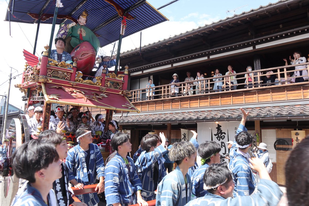 sunday_iwafune's tweet photo. 【村上大祭】屋台が巡行中。 https://t.co/XOaOXy8vT3